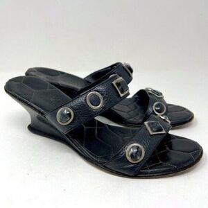 Cole Haan womans Vintage wedged heels 6B BoxS jeweled black leather